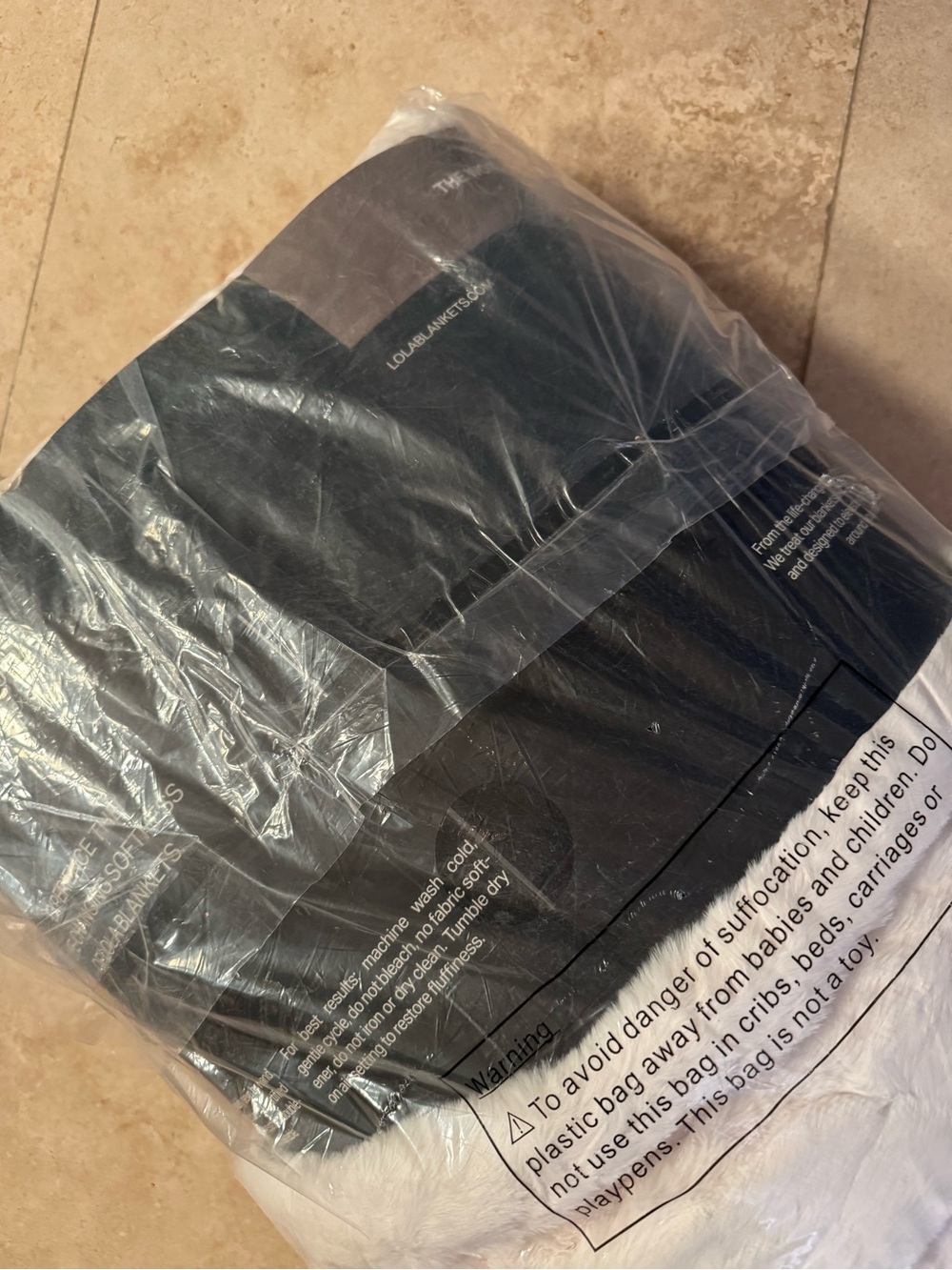 NWT LOLA BLANKET - 
XL SIZE 80 x 90 inches - Picture 9 of 9